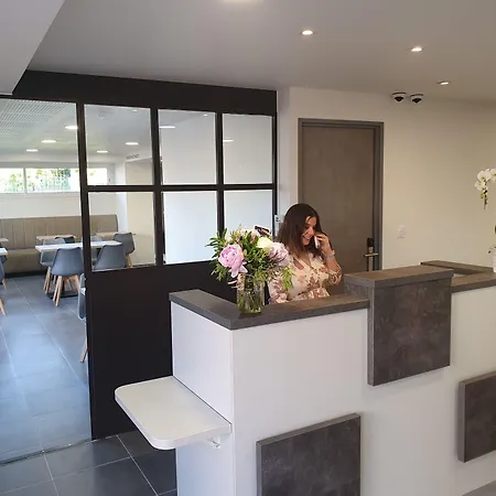 ホテル Le Virevent 3*