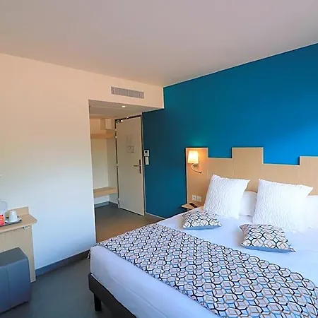 Sure By Western Saint-raphael Le Dramont 3*