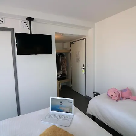 Hotel Le Virevent Saint-Raphael (Var)