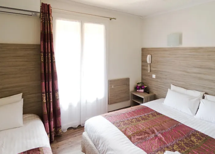 Hotel Le Virevent Saint-Raphaël