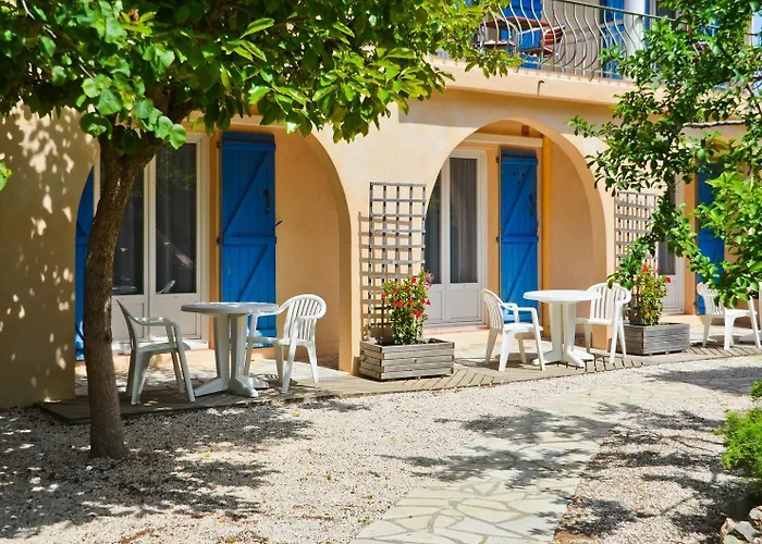 Le Virevent 3* Saint-Raphaël